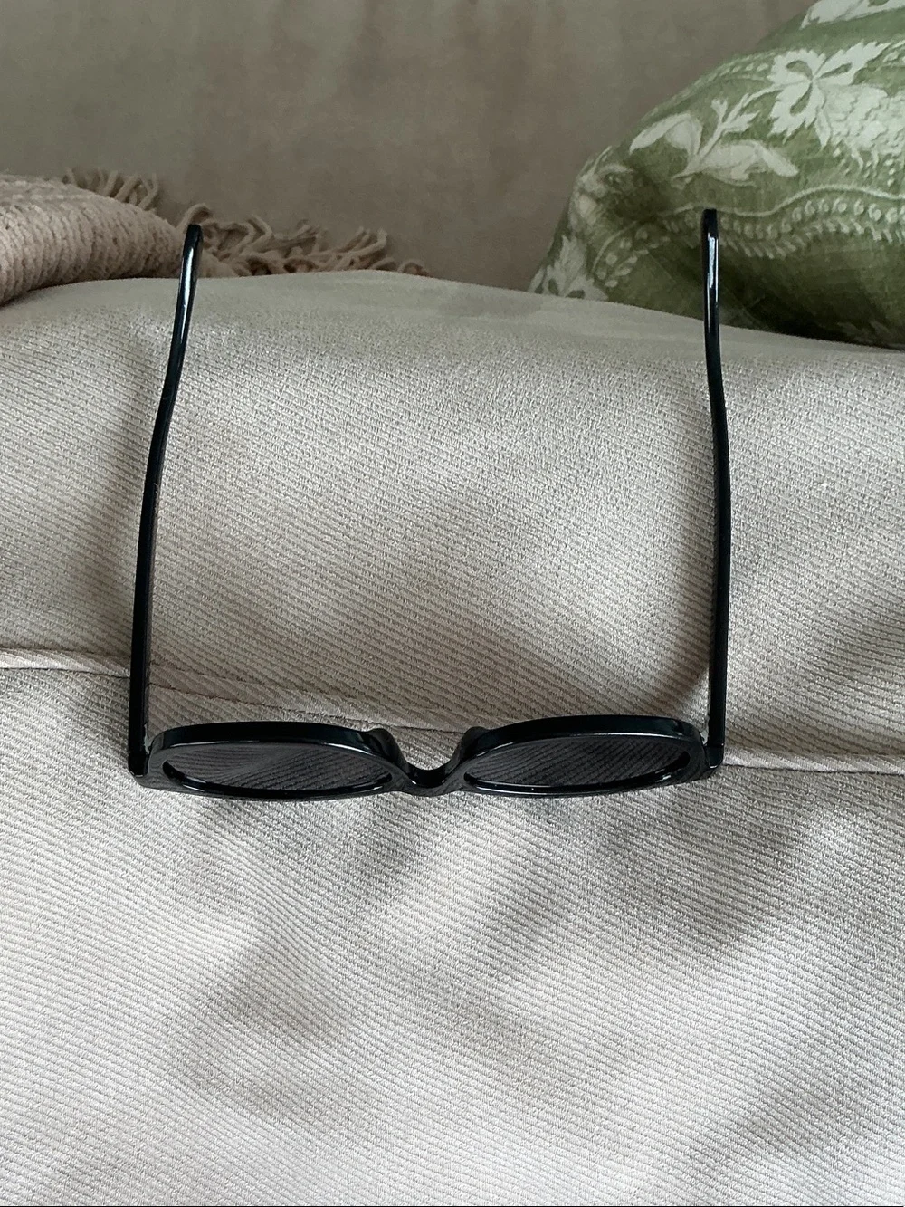 Black Oval Women's Sunglasses - Classic Chic by h&m